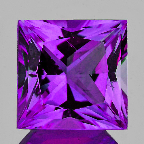 10.00 mm { 4.24 cts } Square Princess Cut Extreme Brilliancy Intense Purple Amethyst Natural (Flawless-VVS}--AAA Grade