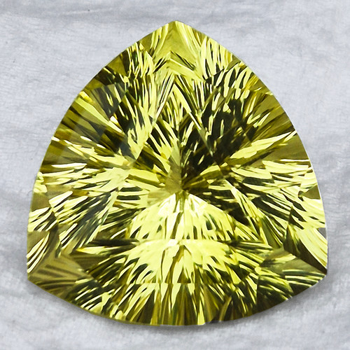 19.00mm { 20.37 cts } Trilliant Concave Cut Extreme Brilliancy Natural Green Gold Lemon Quartz {Flawless-VVS1}--AAA Grade