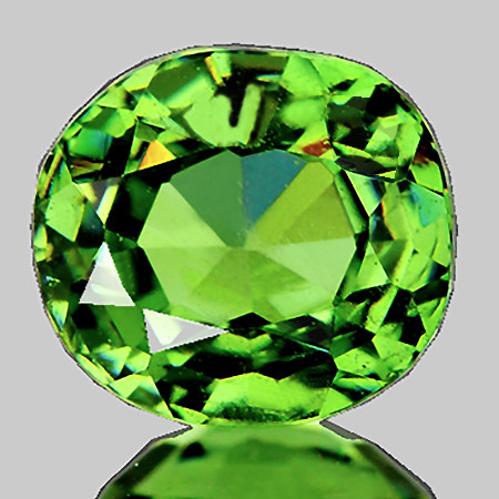 5.5x4.5 mm { 0.75 cts } Oval AAA Luster Rainbow Sparkle Natural Green Demantoid Garnet {Flawless-VVS}--AAA Grade