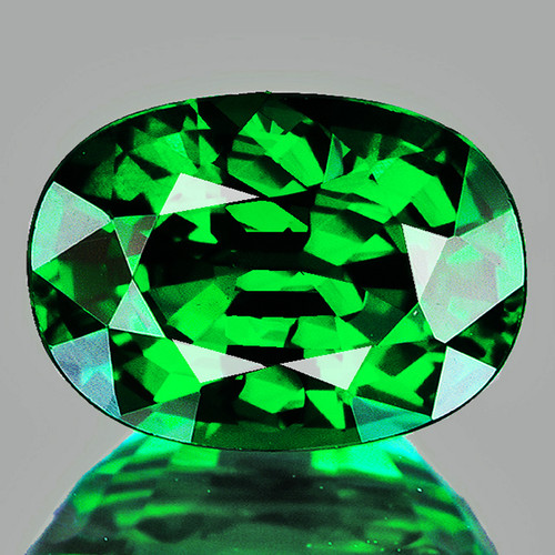 8.5x6 mm { 1.84 cts } Oval Extreme Brilliancy Premium Emerald Green Tsavorite Garnet Natural { Flawless-VVS}--AAA Grade
