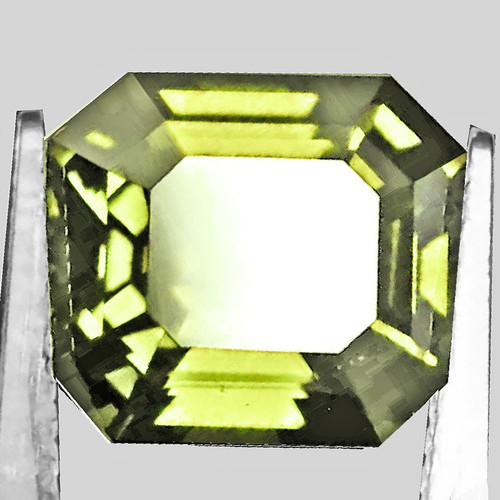 4.5x4 mm { 0.45 cts} Octagon Emerald Cut AAA Neon Natural Yellow Green Chrysoberyl {Flawless-VVS}