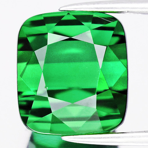 6.50 mm { 1.90 cts } Cushion Step Cut Best AAA Neon Chrome Green Tourmaline Afghanistan Natural { Flawless-VVS }--AAA Grade