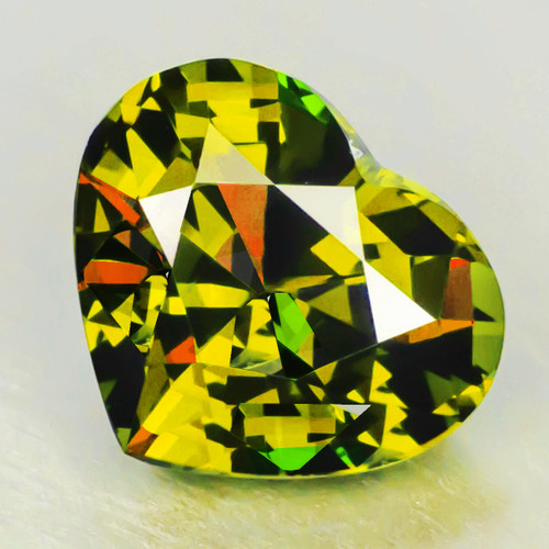 7.00 mm { 1.06 cts } Heart Excellent Rainbow Flash Natural Intense Yellow Sphene { Flawless-VVS }--AAA Grade