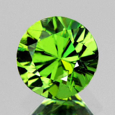 4.20 mm Round Brilliant Cut Extreme Brilliancy Rainbow Sparkles Natural Green Demantoid Garnet {Flawless-VVS}--AAA Grade