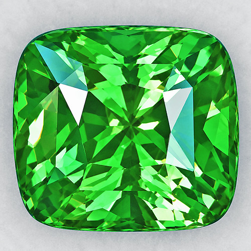 6x5.5 mm { 1.10 cts } Cushion Brilliant Cut Best AAA Neon Intense Chrome Green Tsavorite Garnet Natural { Flawless-VVS }--AAA Grade