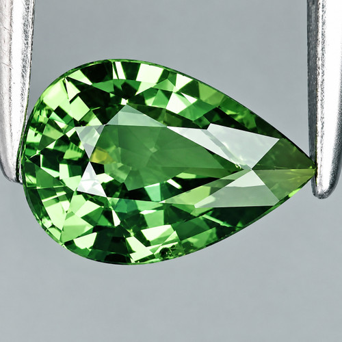6.5x4.5 mm { 0.65 cts } Pear Best AAA Fire Natural AAA Green Sapphire Madagascar {Flawless-VVS}--AAA Grade