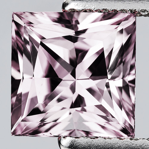 5.00 mm 1pc Square Machine Princess Cut Extreme Brilliancy Natural Baby Pink Sapphire {Flawless-VVS}--AAA Grade