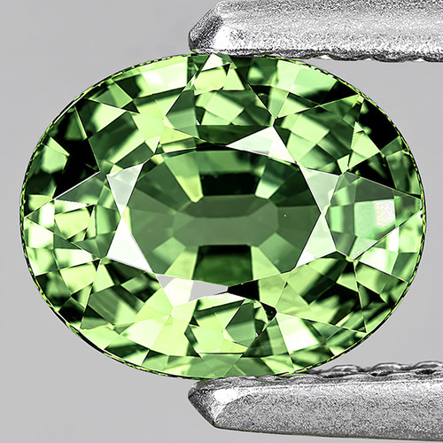 6.5x5.5 mm { 0.96 cts } Oval Best AAA Fire Natural Bright Green Sapphire {Flawless-VVS}--AAA Grade