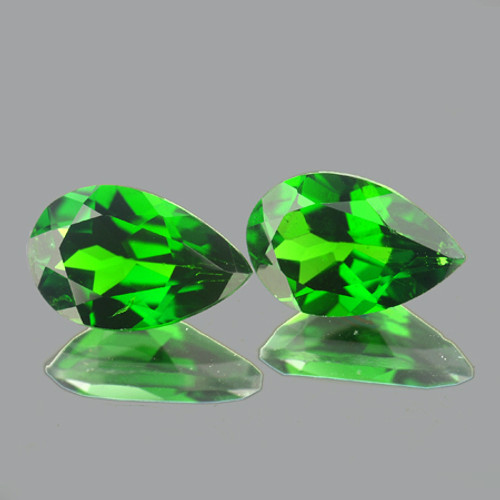 6x4 mm 2 pcs Pear AAA Fire AAA Chrome Green Diopside Natural {Flawless-VVS1}