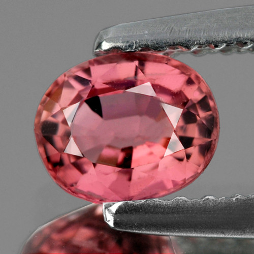 6.5x5.5mm Oval {0.97 cts} Natural Padparadscha Pink Tourmaline {VVS}