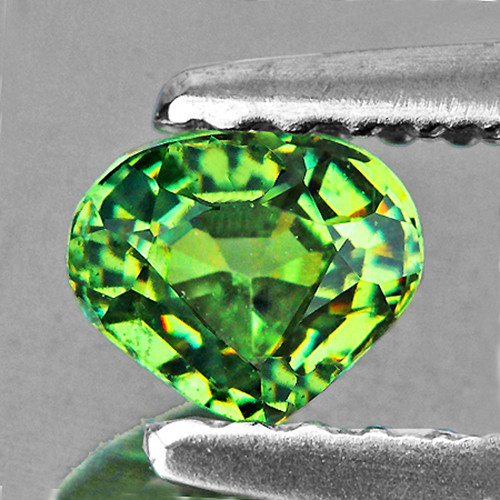 0.72 cts Heart 5.50 mm Premium Green Demantoid Natural {Flawless-VVS1}