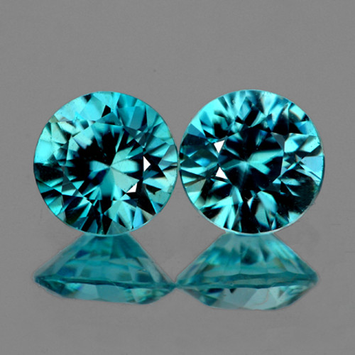 5.20 mm 2 pcs {1.35 cts} Round Diamond Cut AAA Fire Intense Blue Zircon {Flawless-VVS1)