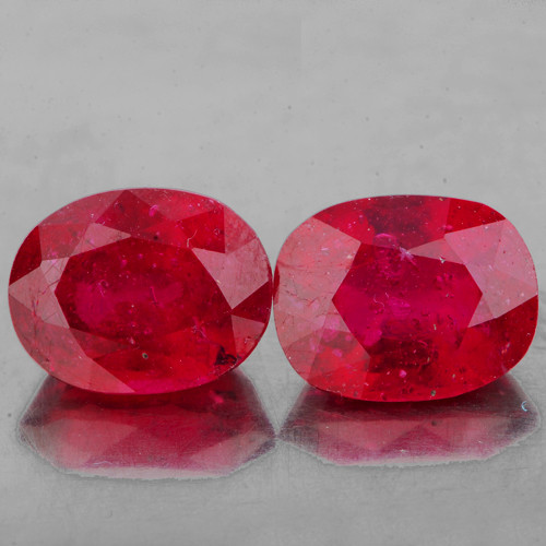 9x7 mm 2 pcs Oval AAA Fire Natural Red Mozambique Ruby {SI Clarity}