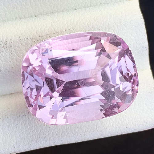 13x10 mm { 9.67 cts} Cushion AAA Fire Natural Pink Kunzite {Flawless-VVS}