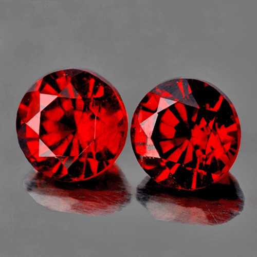 4.00 mm 2 pc Round AAA Fire Natural Red Orange Spessartite Garnet {Flawless-VVS}