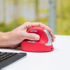 R-Go Tools R-Go HE Sport Ergonomic Mouse, Medium (Hand Size 165-185mm), Left Handed, Bluetooth, Red RGOHEREDL 8719274491149