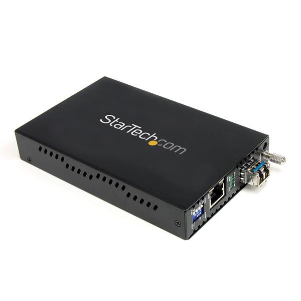 StarTech.com 1000 Mbps Gigabit Single Mode Fiber Media Converter LC 40 km ET1000S40LC2