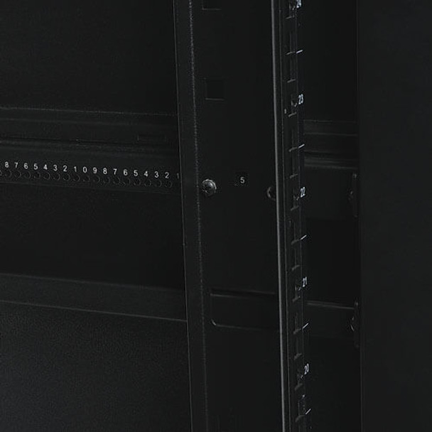 Tripp Lite 42U Rack Enclosure Server Cabinet 32 in. Depth with Doors & Sides 1360.8 kgs Capacity SR42UBSD