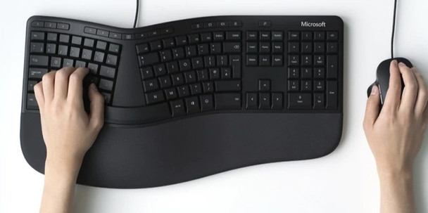 Microsoft Ergonomic mouse Right-hand USB Type-A 1000 DPI 889842531312 RJG-00001