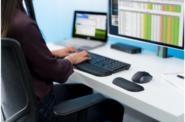 Kensington ErgoSoft Wrist Rest for Standard Mouse 37771