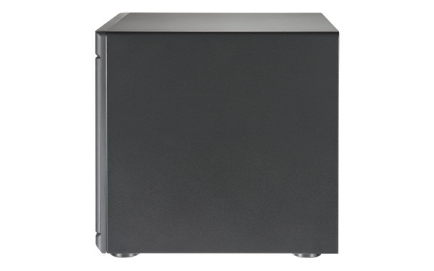 QNAP TS-1685 NAS Desktop Ethernet LAN Black D-1531 TS-1685-D1531-32G-550W-US 885022014804