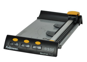 Fellowes Neutron A4/120 paper cutter 10 sheets 5410102 043859555109