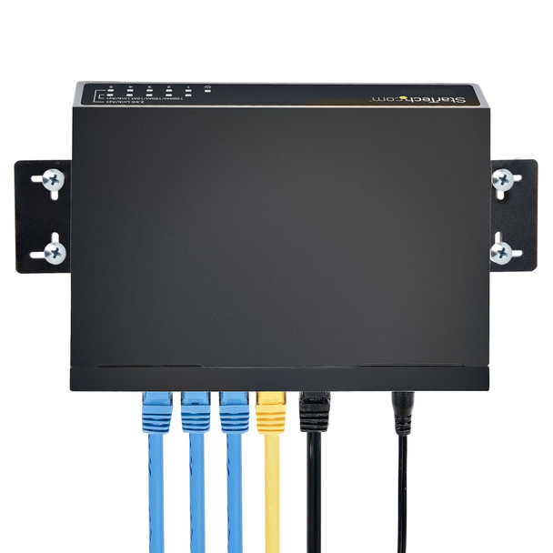StarTech.com Unmanaged 2.5G Switch - 5 Port Gigabit Switch - 2.5GBASE-T Unmanaged Ethernet Switch - Ethernet Splitter - Din Rail or Wall Mount - Multi-Gigabit - Auto-MDIX - 9K Jumbo DS52000 065030893183