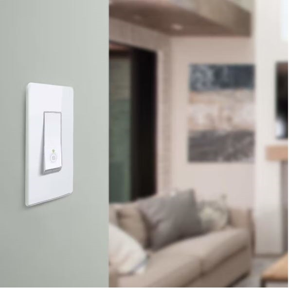 TP-Link Switch HS200P3 Kasa Smart Wi-Fi Light Switch 3-Pack Retail