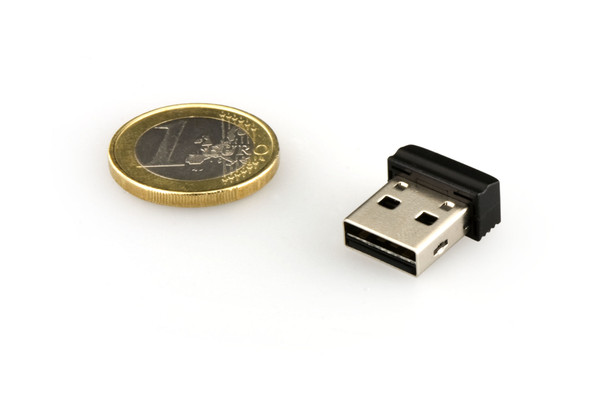 Verbatim Store 'n' Stay NANO - USB Drive 32 GB - Black 023942981305