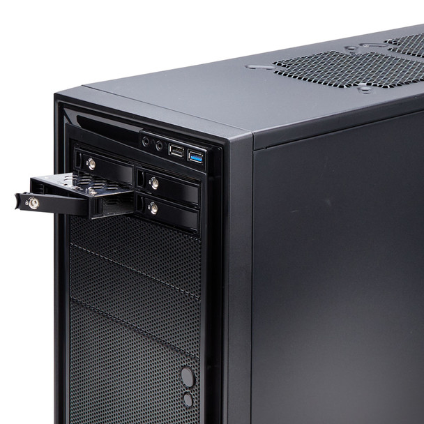 StarTech AC 4-Bay Backplane for U.2 NVMe Drives Retail