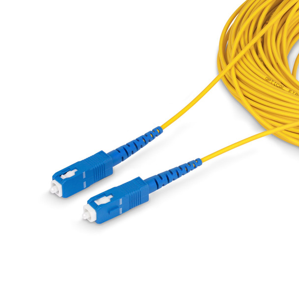 StarTech.com 100m (328ft) SC to SC (UPC) OS2 Single Mode Simplex Fiber Optic Cable, 9/125µm, 40G/100G, Bend Insensitive, Low Insertion Loss, LSZH Fiber Patch Cord 065030903387