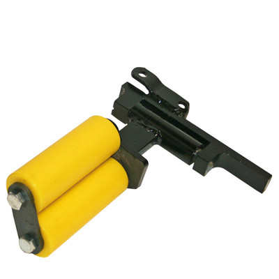 Roller Assembly, 2-Wheel Poly 3in x 5-1/2in Roller with D667 Carrier Links for Hanna Surface CSDT