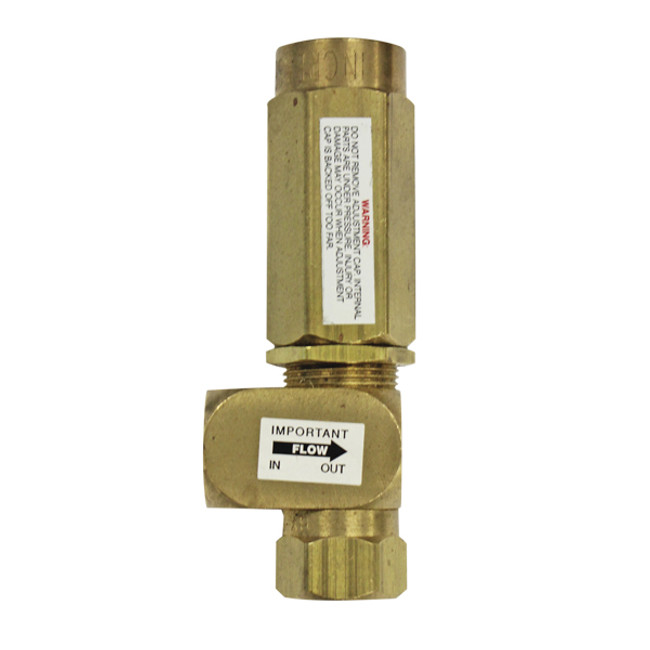 Balanced Pressure Regulator L Style, 3/8in MPT Inlet, 3/8in FPT Bypass, 7GPM, 2000PSI Gold Spring, 180°F, Buna-N Seal, Specialty 5550090