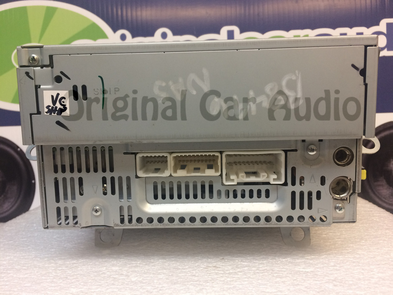 (LeAP6829U) 2004 2006 Lexus RX330 Radio 6 CD Player Radio