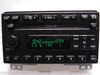 2004 2005 2006 Ford Expedition Radio and 6 Disc CD Changer 04 05