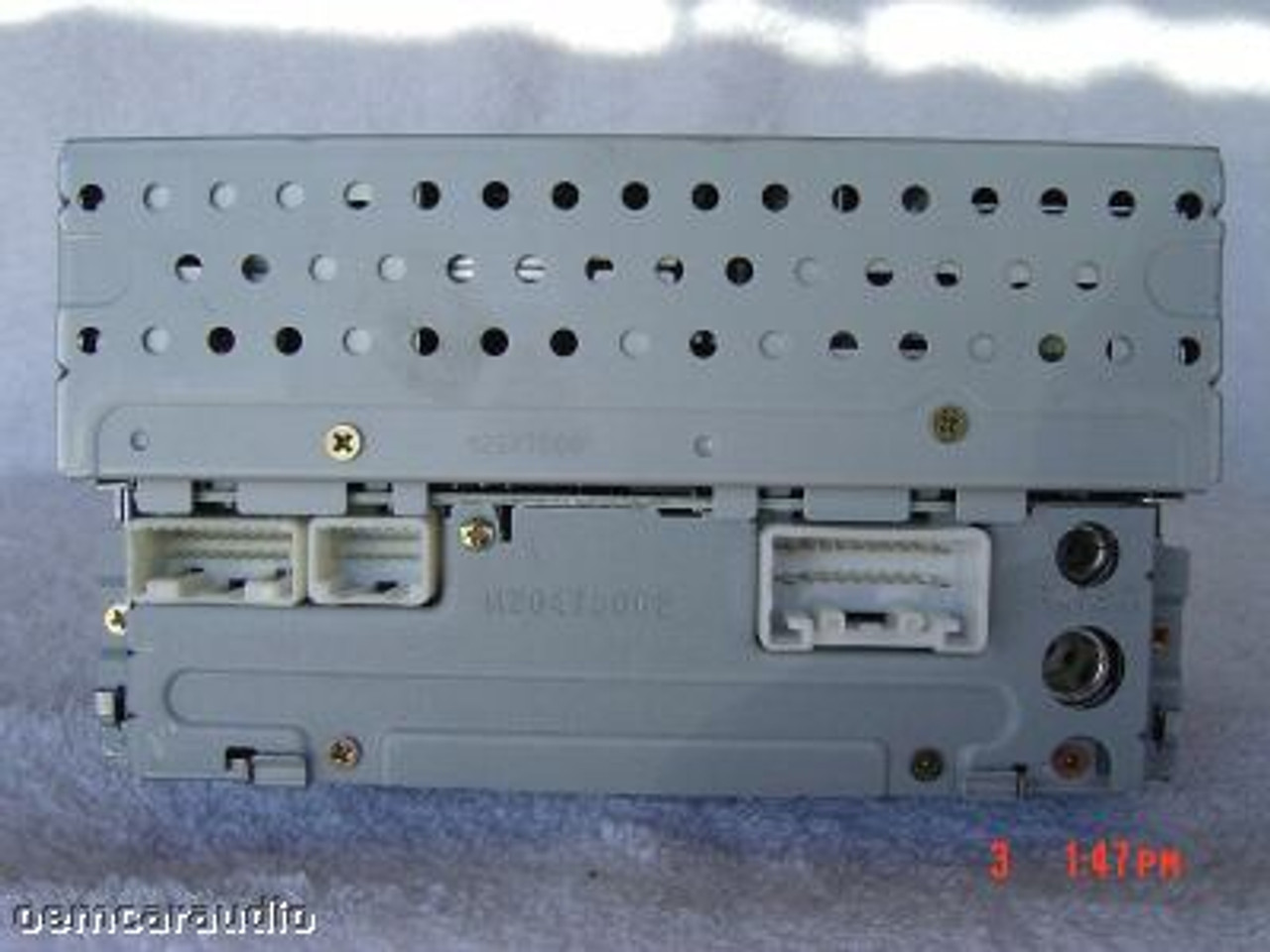 A56829 2003 2004 Toyota Sequoia Tundra Radio 6 Disc Changer