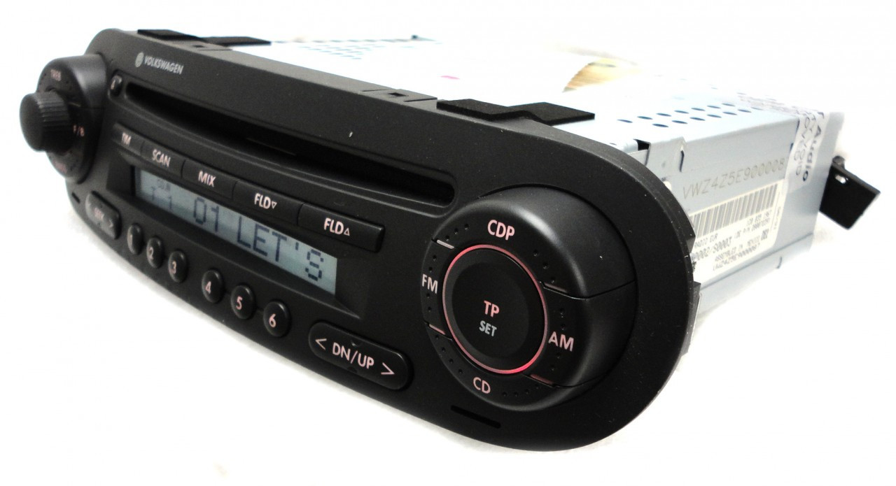 98 10 Volkswagen Beetle Satellite Radio Stereo Player CD Player
