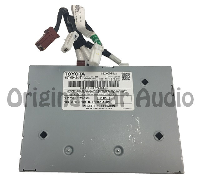 Toyota satellite radio receiver module and connector harness CD4Car