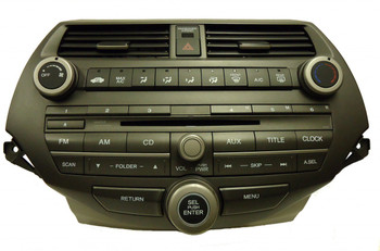 Honda Radio Stereo CD Player 4BA2 w/Trim & AC AUX OEM