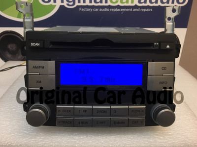 2006 - 2012 Hyundai Veracruz Single CD AM FM XM  Satellite Radio OEM