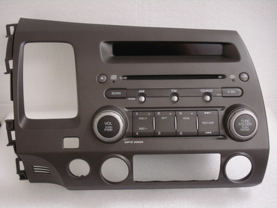 Honda Civic AM FM Radio CD Player MP3 4BC0