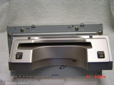 Brand New Nissan Quest 6 Disc CD Changer 28185-ZM10A 2006