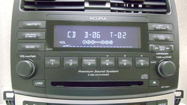 Acura tsx магнитола