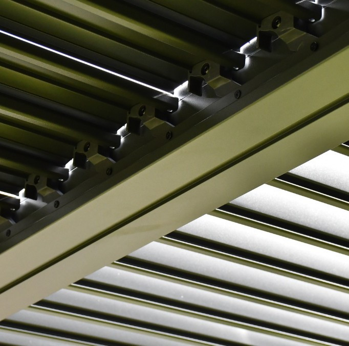 SAC 3Mx3M Aluminium Louvre Pergola