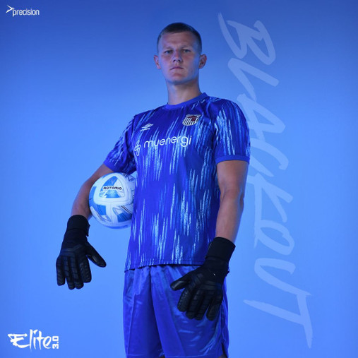 Precision Elite 3.0 Blackout Contact Junior Goalkeeper Gloves