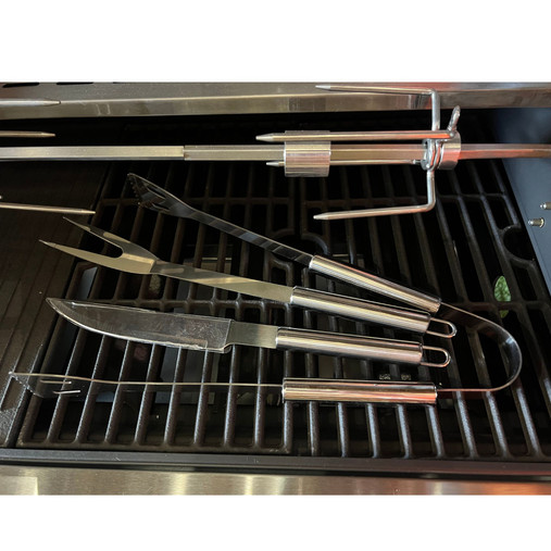 SAC 4+1 Gas BBQ with all Accessories