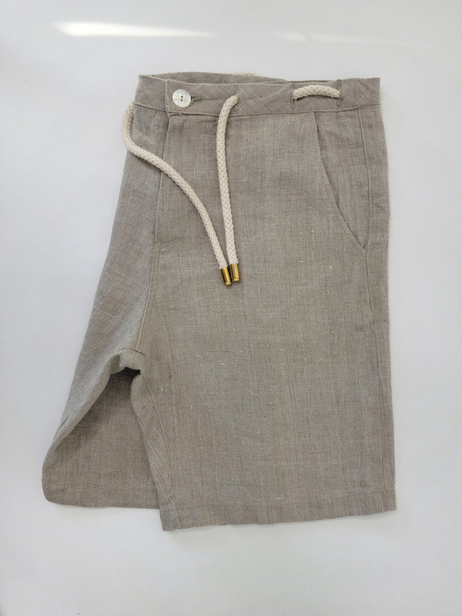 VKTRBLAK Linen shorts in natural