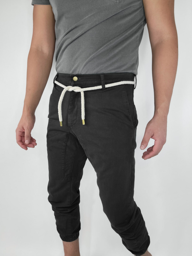 VKTRBLAK Cotton Herringbone Jogger in black