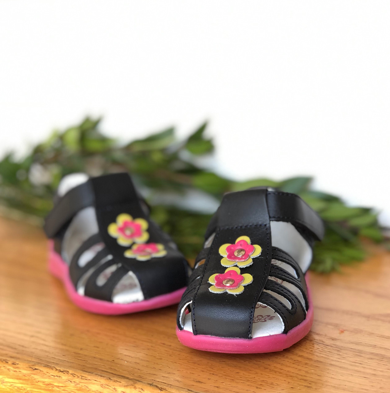 Amazon.com: Children Shoes Fashion Sandals Light Shoes Summer Baby Soft  Soled Walking Shoes Girls Princess Flash Girls Sandals 3 (Pink, 3-3.5 Years  Toddler) : Baby