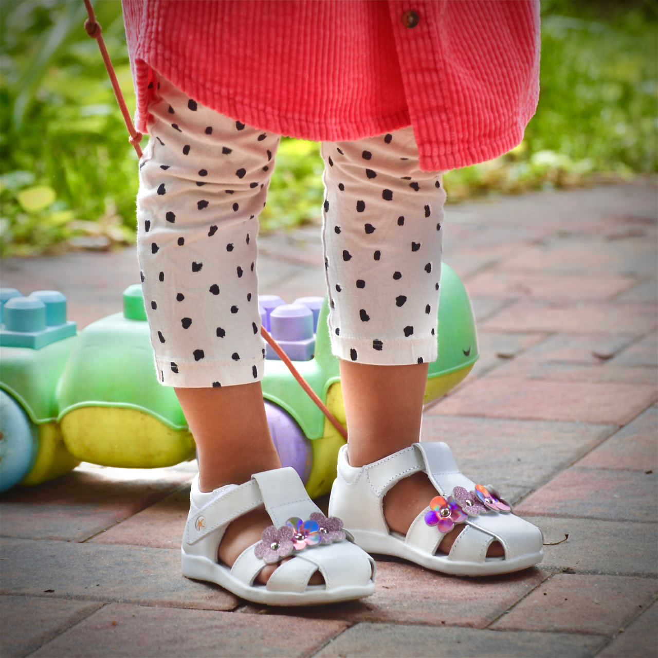 Leather Sandals for Baby Girls, Designed for First Steps - white